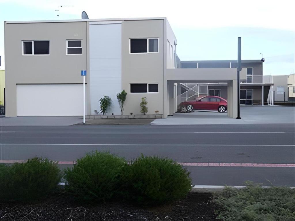 Hawera Central Motor Lodge Buitenkant foto