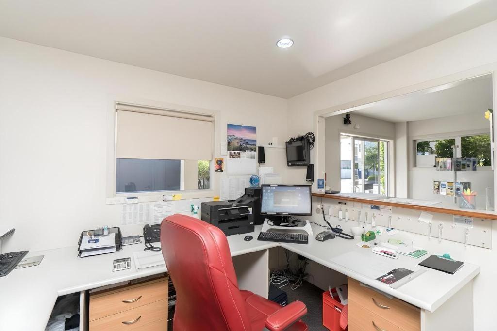 Hawera Central Motor Lodge Buitenkant foto