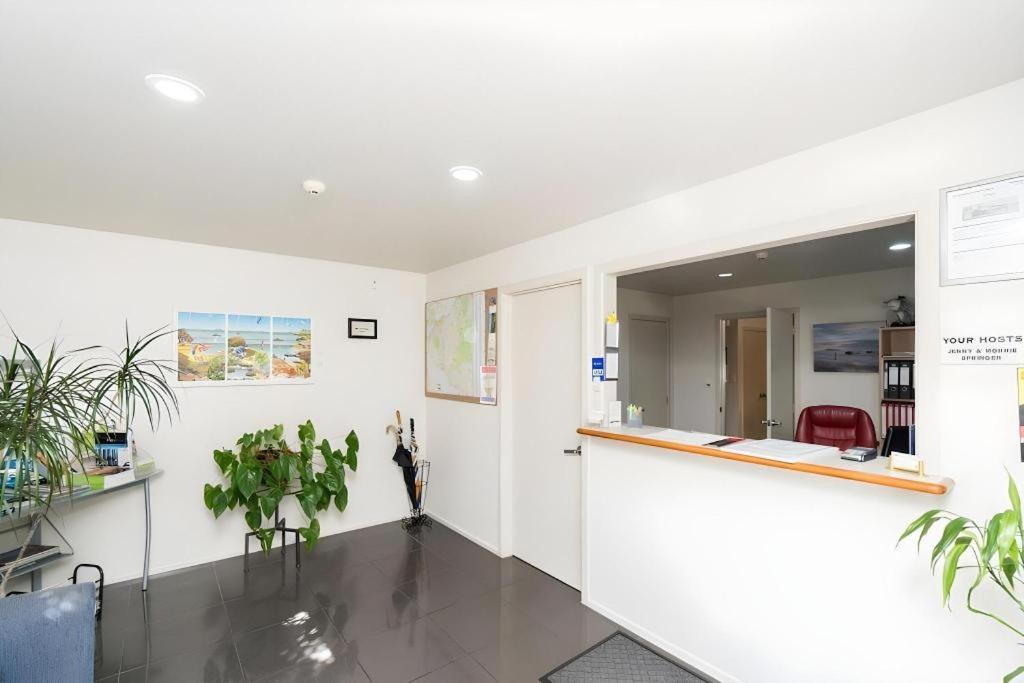 Hawera Central Motor Lodge Buitenkant foto