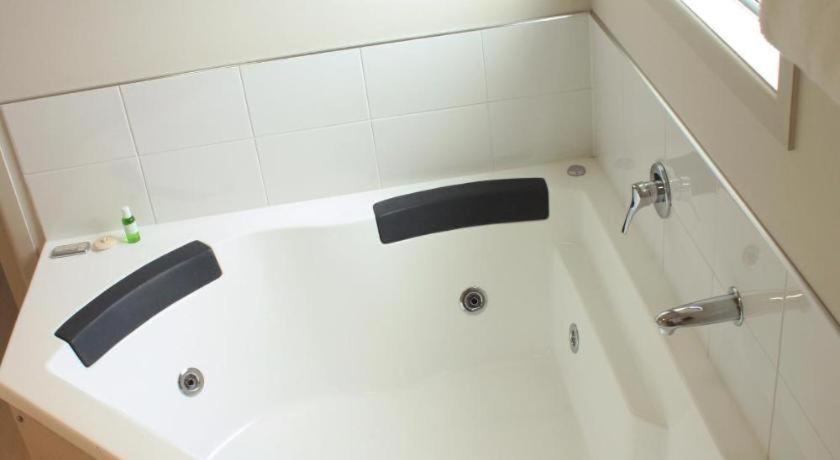 Hawera Central Motor Lodge Buitenkant foto